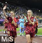 12.07.2025, UEFA Frauen-Europameisterschaft 2025 in der Schweiz. Spieltag 3, Vorrunde, Schweden - Deutschland, im Letzigrundstadion Zrich (Schweiz). v.l. Janina Minge  (Deutschland) und Kathrin Hendrich (Deutschland) sind nach dem Spiel enttuscht