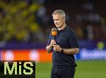 12.07.2025, UEFA Frauen-Europameisterschaft 2025 in der Schweiz. Spieltag 3, Vorrunde, Schweden - Deutschland, im Letzigrundstadion Zrich (Schweiz). Trainer Christian Wck (Deutschland) nachdenklich 