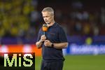 12.07.2025, UEFA Frauen-Europameisterschaft 2025 in der Schweiz. Spieltag 3, Vorrunde, Schweden - Deutschland, im Letzigrundstadion Zrich (Schweiz). Trainer Christian Wck (Deutschland) nachdenklich 