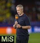 12.07.2025, UEFA Frauen-Europameisterschaft 2025 in der Schweiz. Spieltag 3, Vorrunde, Schweden - Deutschland, im Letzigrundstadion Zrich (Schweiz). Trainer Christian Wck (Deutschland) nachdenklich 