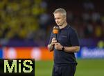 12.07.2025, UEFA Frauen-Europameisterschaft 2025 in der Schweiz. Spieltag 3, Vorrunde, Schweden - Deutschland, im Letzigrundstadion Zrich (Schweiz). Trainer Christian Wck (Deutschland) nachdenklich 