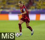 12.07.2025, UEFA Frauen-Europameisterschaft 2025 in der Schweiz. Spieltag 3, Vorrunde, Schweden - Deutschland, im Letzigrundstadion Zrich (Schweiz). Klara Bhl (Deutschland) am Ball 