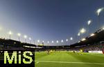 12.07.2025, UEFA Frauen-Europameisterschaft 2025 in der Schweiz. Spieltag 3, Vorrunde, Schweden - Deutschland, im Letzigrundstadion Zrich (Schweiz). Stadionbersicht im Abendlicht.