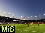 12.07.2025, UEFA Frauen-Europameisterschaft 2025 in der Schweiz. Spieltag 3, Vorrunde, Schweden - Deutschland, im Letzigrundstadion Zrich (Schweiz). Stadionbersicht im Abendlicht.