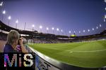 12.07.2025, UEFA Frauen-Europameisterschaft 2025 in der Schweiz. Spieltag 3, Vorrunde, Schweden - Deutschland, im Letzigrundstadion Zrich (Schweiz). Stadionbersicht im Abendlicht.