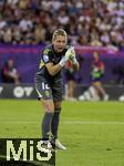 12.07.2025, UEFA Frauen-Europameisterschaft 2025 in der Schweiz. Spieltag 3, Vorrunde, Schweden - Deutschland, im Letzigrundstadion Zrich (Schweiz). Torhterin Jennifer Falk (Schweden) gibt Anweisungen.