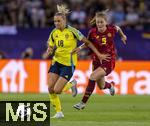 12.07.2025, UEFA Frauen-Europameisterschaft 2025 in der Schweiz. Spieltag 3, Vorrunde, Schweden - Deutschland, im Letzigrundstadion Zrich (Schweiz). v.li: Fridolina Rolf (Schweden) gegen Sjoeke Nsken (Deutschland) 