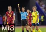 12.07.2025, UEFA Frauen-Europameisterschaft 2025 in der Schweiz. Spieltag 3, Vorrunde, Schweden - Deutschland, im Letzigrundstadion Zrich (Schweiz). Schiedsrichterin Silvia Gasperotti (ITA)., gelb fr Sjoeke Nsken (Deutschland) Schiedsrichter, Referee, Schiri, Unparteiischer, ,  