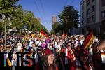 12.07.2025, UEFA Frauen-Europameisterschaft 2025 in der Schweiz. Spieltag 3, Vorrunde, Schweden - Deutschland, im Letzigrundstadion Zrich (Schweiz). Fan-Walk der Deutschen Fans zum Stadion.