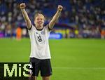 19.07.2025, UEFA Frauen-Europameisterschaft 2025 in der Schweiz. Viertelfinale, Frankreich - Deutschland, im St-Jakob-Park Basel (Schweiz). Frenetischer Schlussjubel nach dem Sieg nach Elfmeterschieen der deutschen Frauen. Sjoeke Nsken (Deutschland) 