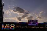 19.07.2025, UEFA Frauen-Europameisterschaft 2025 in der Schweiz. Viertelfinale, Frankreich - Deutschland, im St-Jakob-Park Basel (Schweiz).  Abendstimmung am Himmel ber dem Stadion 