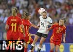 23.07.2025, UEFA Frauen-Europameisterschaft 2025 in der Schweiz. Halbfinale, Deutschland - Spanien, Im Stadion Letzigrund Zrich. v.l. Alexia Putellas (Spanien). Patri Guijarro (Spanien), Elisa Sen (Deutschland)  und Claudia Pina (Spanien) 
