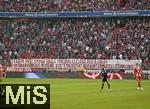02.08.2025, Fussball Bundesliga 2025/2026, Freundschaftsspiel, FC Bayern Mnchen - Olympique Lyon, in der Allianz-Arena Mnchen, Transparent