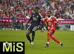 02.08.2025, Fussball Bundesliga 2025/2026, Freundschaftsspiel, FC Bayern Mnchen - Olympique Lyon, in der Allianz-Arena Mnchen, Torschuss zum 2:0 von Michael Olise (FC Bayern Mnchen) 