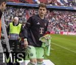 02.08.2025, Fussball Bundesliga 2025/2026, Freundschaftsspiel, FC Bayern Mnchen - Olympique Lyon, in der Allianz-Arena Mnchen, Torwart Jonas Urbig (FC Bayern Mnchen) 