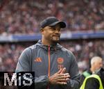 02.08.2025, Fussball Bundesliga 2025/2026, Freundschaftsspiel, FC Bayern Mnchen - Olympique Lyon, in der Allianz-Arena Mnchen, Trainer Vincent Kompany (FC Bayern Mnchen) 