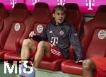 02.08.2025, Fussball Bundesliga 2025/2026, Freundschaftsspiel, FC Bayern Mnchen - Olympique Lyon, in der Allianz-Arena Mnchen,  Luis Diaz (FC Bayern Mnchen) auf der Bank. 