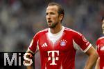 02.08.2025, Fussball Bundesliga 2025/2026, Freundschaftsspiel, FC Bayern Mnchen - Olympique Lyon, in der Allianz-Arena Mnchen, Harry Kane (FC Bayern Mnchen) nachdenklich 