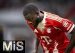 02.08.2025, Fussball Bundesliga 2025/2026, Freundschaftsspiel, FC Bayern Mnchen - Olympique Lyon, in der Allianz-Arena Mnchen, Dayot Upamecano (FC Bayern Mnchen) beim Spurt voll focussiert