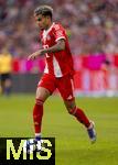 02.08.2025, Fussball Bundesliga 2025/2026, Freundschaftsspiel, FC Bayern Mnchen - Olympique Lyon, in der Allianz-Arena Mnchen, Luis Diaz (FC Bayern Mnchen) am Ball 