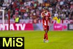 02.08.2025, Fussball Bundesliga 2025/2026, Freundschaftsspiel, FC Bayern Mnchen - Olympique Lyon, in der Allianz-Arena Mnchen, Luis Diaz (FC Bayern Mnchen) nachdenklich 