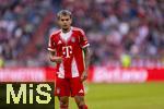 02.08.2025, Fussball Bundesliga 2025/2026, Freundschaftsspiel, FC Bayern Mnchen - Olympique Lyon, in der Allianz-Arena Mnchen, Luis Diaz (FC Bayern Mnchen) nachdenklich 