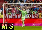 02.08.2025, Fussball Bundesliga 2025/2026, Freundschaftsspiel, FC Bayern Mnchen - Olympique Lyon, in der Allianz-Arena Mnchen, Torwart Jonas Urbig (FC Bayern Mnchen) 