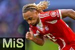 02.08.2025, Fussball Bundesliga 2025/2026, Freundschaftsspiel, FC Bayern Mnchen - Olympique Lyon, in der Allianz-Arena Mnchen, Sacha Boey (FC Bayern Mnchen) im Lauf