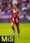 02.08.2025, Fussball Bundesliga 2025/2026, Freundschaftsspiel, FC Bayern Mnchen - Olympique Lyon, in der Allianz-Arena Mnchen, Tom Bischof (Bayern Mnchen) im Lauf