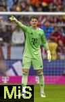 02.08.2025, Fussball Bundesliga 2025/2026, Freundschaftsspiel, FC Bayern Mnchen - Olympique Lyon, in der Allianz-Arena Mnchen, Torwart Jonas Urbig (FC Bayern Mnchen) 