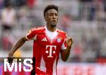 02.08.2025, Fussball Bundesliga 2025/2026, Freundschaftsspiel, FC Bayern Mnchen - Olympique Lyon, in der Allianz-Arena Mnchen,  Kingsley Coman (FC Bayern Mnchen) im Spurt 