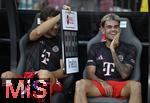 12.08.2025, Fussball Bundesliga 2025/2026, Freundschaftsspiel, Grasshopper Club Zrich - FC Bayern Mnchen - im Stadion am Letzigrund, Zrich (Schweiz). v.l. Leon Goretzka (FC Bayern Mnchen) und Luis Diaz (FC Bayern Mnchen) haben sichtlich Spass