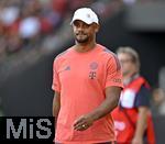 12.08.2025, Fussball Bundesliga 2025/2026, Freundschaftsspiel, Grasshopper Club Zrich - FC Bayern Mnchen - im Stadion am Letzigrund, Zrich (Schweiz). Trainer Vincent Kompany (FC Bayern Mnchen) 