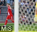 12.08.2025, Fussball Bundesliga 2025/2026, Freundschaftsspiel, Grasshopper Club Zrich - FC Bayern Mnchen - im Stadion am Letzigrund, Zrich (Schweiz). Lennart Karl ( Bayern Mnchen) jubelt.