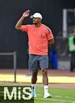 12.08.2025, Fussball Bundesliga 2025/2026, Freundschaftsspiel, Grasshopper Club Zrich - FC Bayern Mnchen - im Stadion am Letzigrund, Zrich (Schweiz). Trainer Vincent Kompany (FC Bayern Mnchen) 