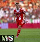 12.08.2025, Fussball Bundesliga 2025/2026, Freundschaftsspiel, Grasshopper Club Zrich - FC Bayern Mnchen - im Stadion am Letzigrund, Zrich (Schweiz). Joshua Kimmich (FC Bayern Mnchen) in Aktion.