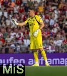 12.08.2025, Fussball Bundesliga 2025/2026, Freundschaftsspiel, Grasshopper Club Zrich - FC Bayern Mnchen - im Stadion am Letzigrund, Zrich (Schweiz). Torwart Nicolas Glaus (Grasshopper Club Zrich) 