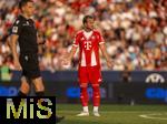 12.08.2025, Fussball Bundesliga 2025/2026, Freundschaftsspiel, Grasshopper Club Zrich - FC Bayern Mnchen - im Stadion am Letzigrund, Zrich (Schweiz). Harry Kane (FC Bayern Mnchen) nachdenklich 