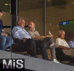 12.08.2025, Fussball Bundesliga 2025/2026, Freundschaftsspiel, Grasshopper Club Zrich - FC Bayern Mnchen - im Stadion am Letzigrund, Zrich (Schweiz). Ehren-Prsident Uli Hoene (FC Bayern Mnchen, Hoeness) auf der Tribne als Zuschauer 