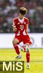 12.08.2025, Fussball Bundesliga 2025/2026, Freundschaftsspiel, Grasshopper Club Zrich - FC Bayern Mnchen - im Stadion am Letzigrund, Zrich (Schweiz). David Santos Daiber (Bayern Mnchen) am Ball 
