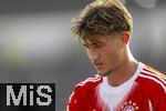 12.08.2025, Fussball Bundesliga 2025/2026, Freundschaftsspiel, Grasshopper Club Zrich - FC Bayern Mnchen - im Stadion am Letzigrund, Zrich (Schweiz). Tom Bischof (Bayern Mnchen), 