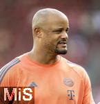12.08.2025, Fussball Bundesliga 2025/2026, Freundschaftsspiel, Grasshopper Club Zrich - FC Bayern Mnchen - im Stadion am Letzigrund, Zrich (Schweiz). Trainer Vincent Kompany (FC Bayern Mnchen) nachdenklich  