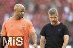 12.08.2025, Fussball Bundesliga 2025/2026, Freundschaftsspiel, Grasshopper Club Zrich - FC Bayern Mnchen - im Stadion am Letzigrund, Zrich (Schweiz). Trainer Vincent Kompany (FC Bayern Mnchen) nachdenklich  