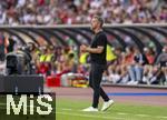 12.08.2025, Fussball Bundesliga 2025/2026, Freundschaftsspiel, Grasshopper Club Zrich - FC Bayern Mnchen - im Stadion am Letzigrund, Zrich (Schweiz). Trainer Gerald Scheiblehner (Grasshopper Club Zrich) am Spielfeldrand