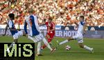 12.08.2025, Fussball Bundesliga 2025/2026, Freundschaftsspiel, Grasshopper Club Zrich - FC Bayern Mnchen - im Stadion am Letzigrund, Zrich (Schweiz). Aleksandar Pavlovic (Bayern Mnchen)  Schuss 
