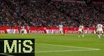 22.08.2025, Fussball Bundesliga 2025/2026, 1.Spieltag, FC Bayern Mnchen - RB Leipzig, in der Allianz-Arena Mnchen, werbebande des neuen Sponsors Emirates Airlines.