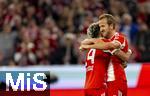 22.08.2025, Fussball Bundesliga 2025/2026, 1.Spieltag, FC Bayern Mnchen - RB Leipzig, in der Allianz-Arena Mnchen, Luis Diaz (FC Bayern Mnchen), Harry Kane (FC Bayern Mnchen) 