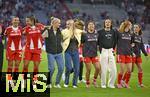 06.09.2025, Google-Pixel Frauenfussball Bundesliga 2025/2026, 1.Spieltag, FC Bayern Mnchen - Bayer 04 Leverkusen, in der Allianz-Arena Mnchen, 

Die Bayern Spielerinnen freuen sich.