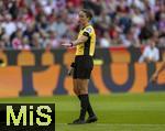 06.09.2025, Google-Pixel Frauenfussball Bundesliga 2025/2026, 1.Spieltag, FC Bayern Mnchen - Bayer 04 Leverkusen, in der Allianz-Arena Mnchen, Schiedsrichterin Franziska Wildfeuer 


