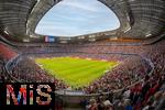 06.09.2025, Google-Pixel Frauenfussball Bundesliga 2025/2026, 1.Spieltag, FC Bayern Mnchen - Bayer 04 Leverkusen, in der Allianz-Arena Mnchen, 57.762 Zuschauer in der Allianz-Arena, ein historischer Zuschauerrekord in der Frauen-Fussballbundesliga in Deutschland.   

